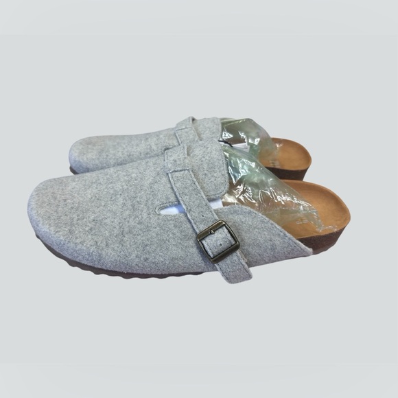 GAP Gray Suede Fabric - Picture 3 of 6